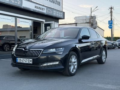 Skoda Superb — фото 1