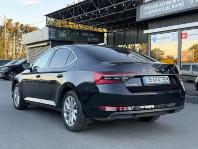 Skoda Superb — фото 4