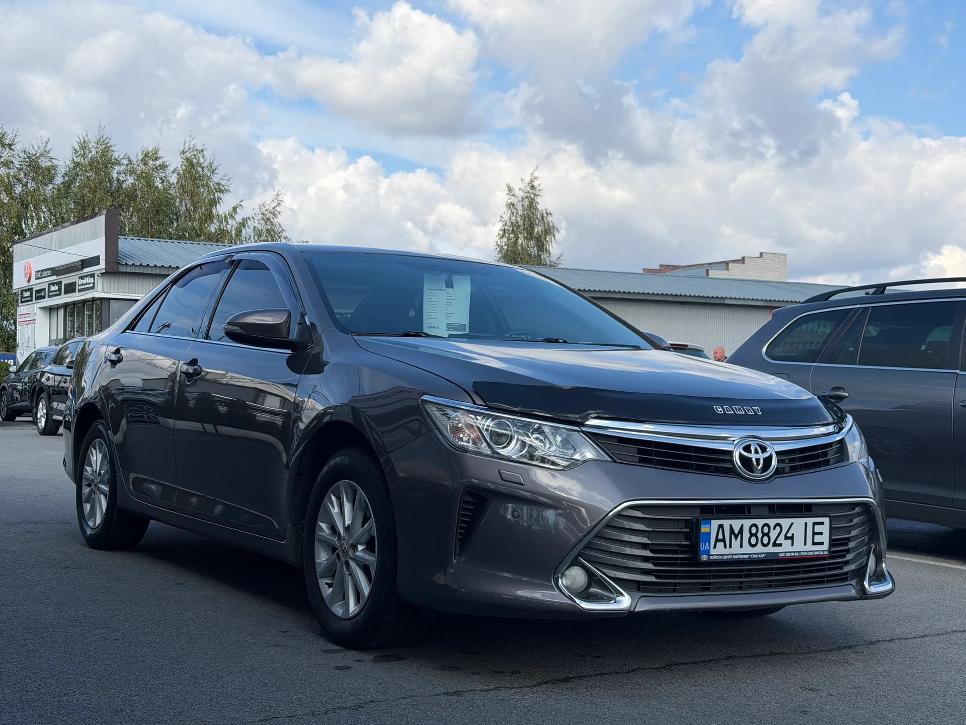 Toyota Camry — фото 2