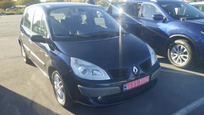 Renault Scenic — фото 1