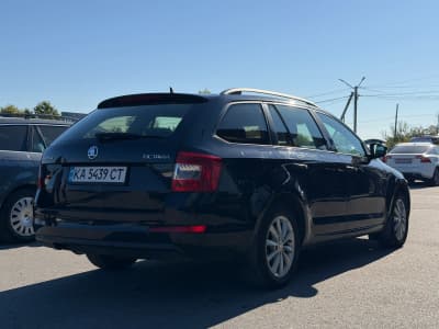 Skoda Octavia — фото 3