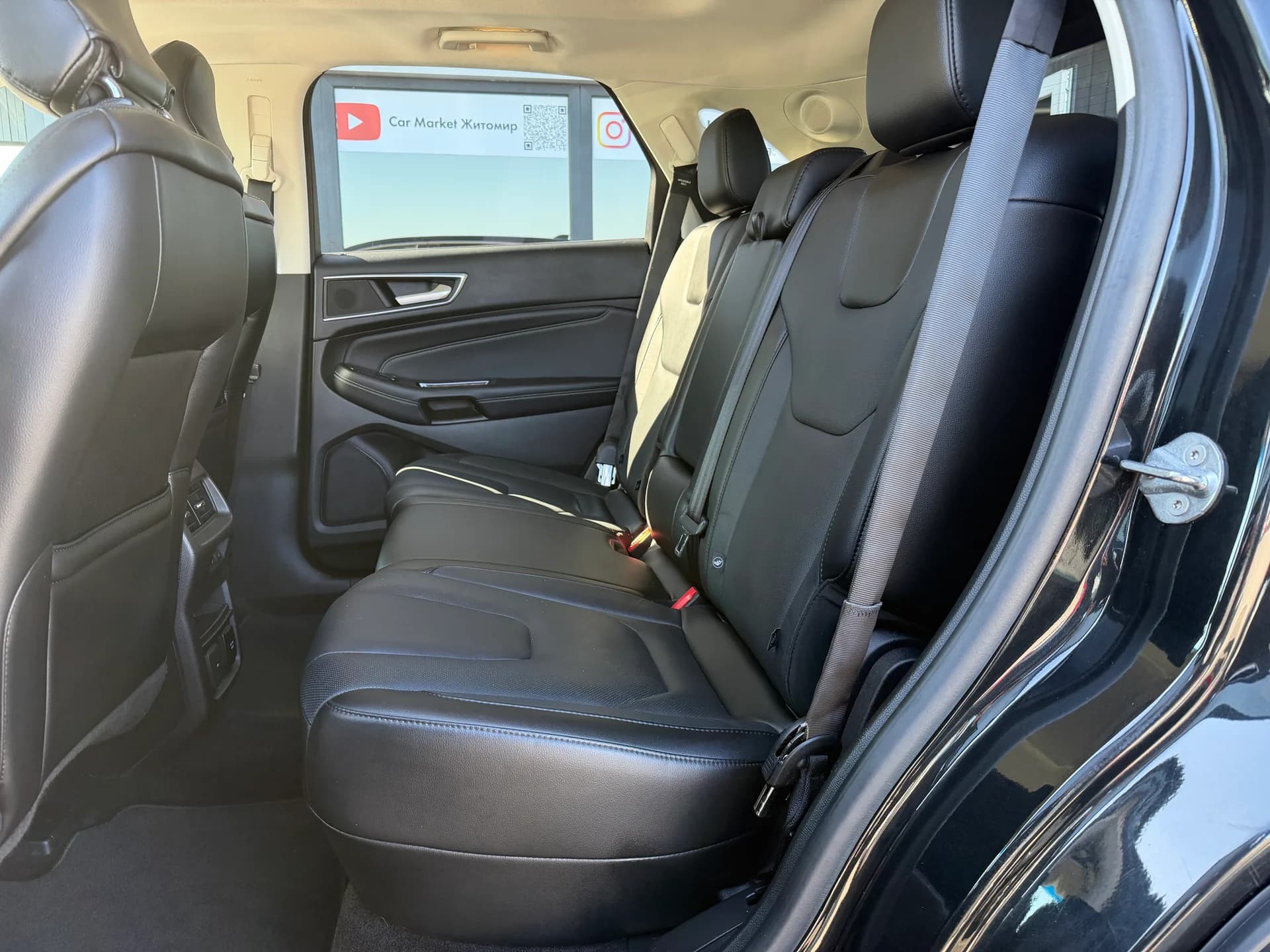 Ford Edge — фото 7