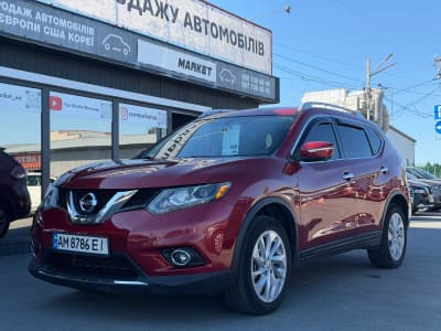 Nissan Rogue — фото 1
