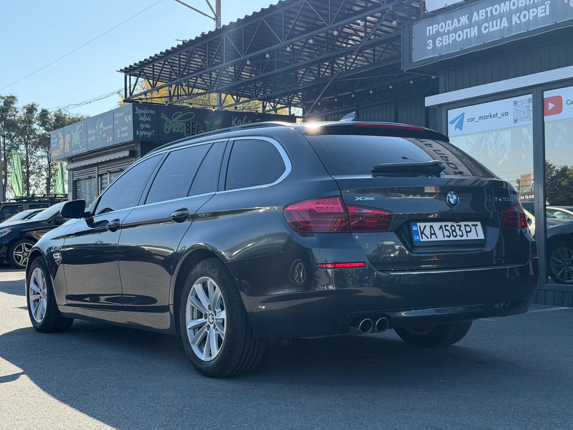 BMW 5 Series — фото 4