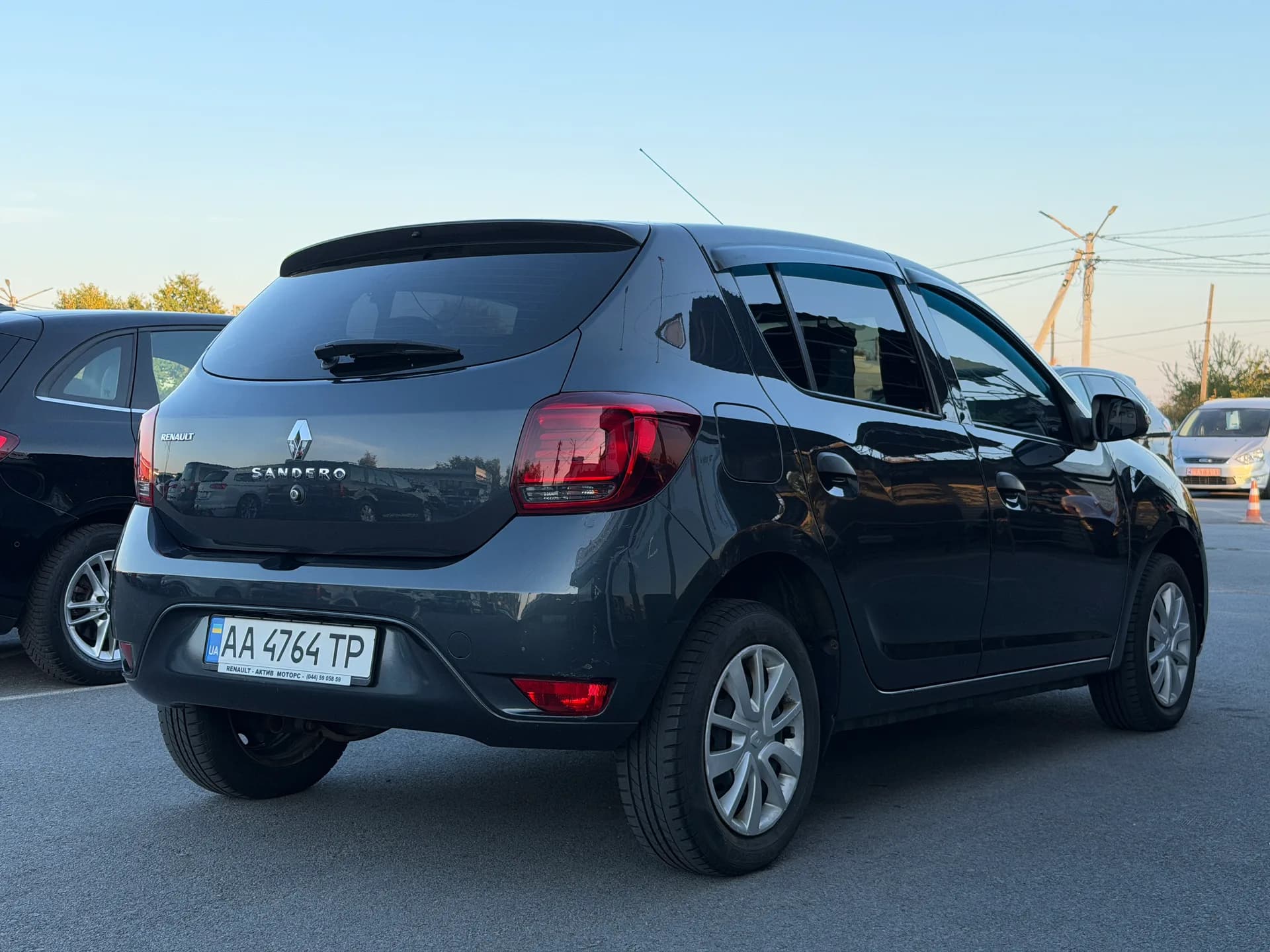 Renault Sandero — фото 3