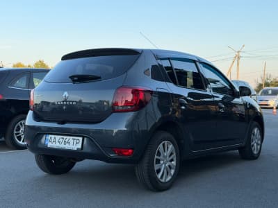 Renault Sandero — фото 3
