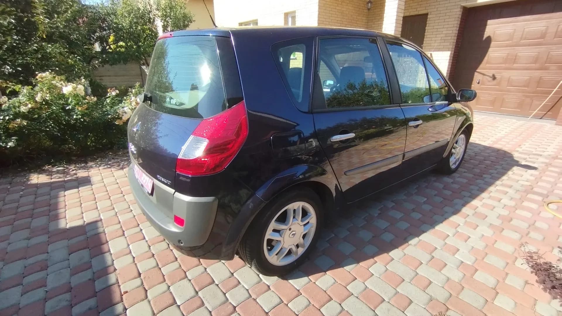 Renault Scenic — фото 2