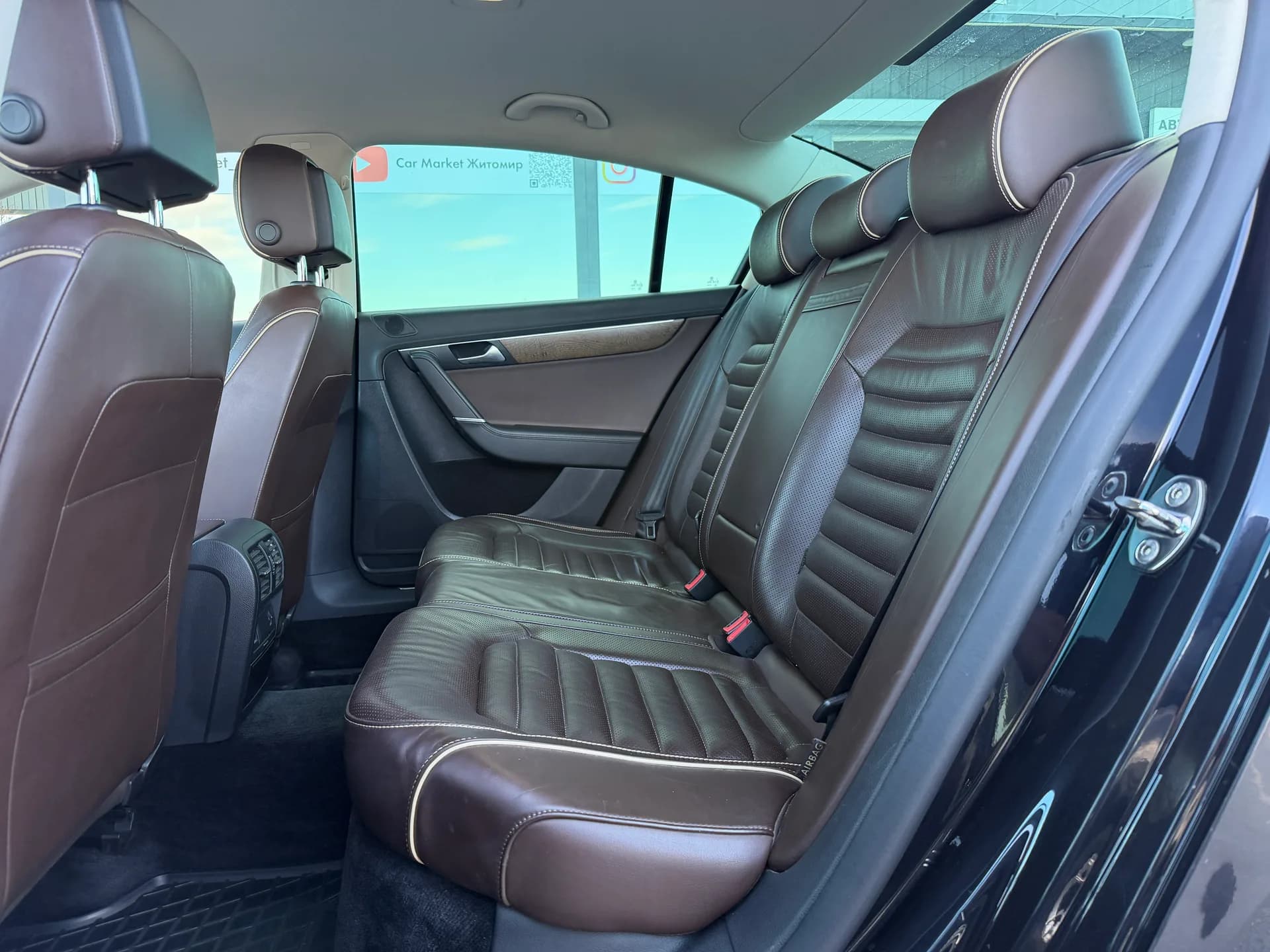 Volkswagen Passat — фото 8