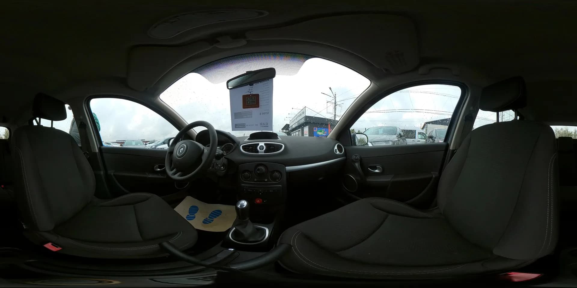 Renault Clio — 360°