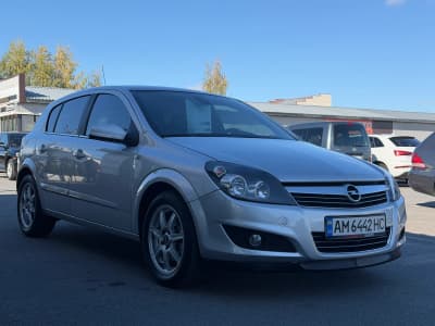 Opel Astra — фото 2