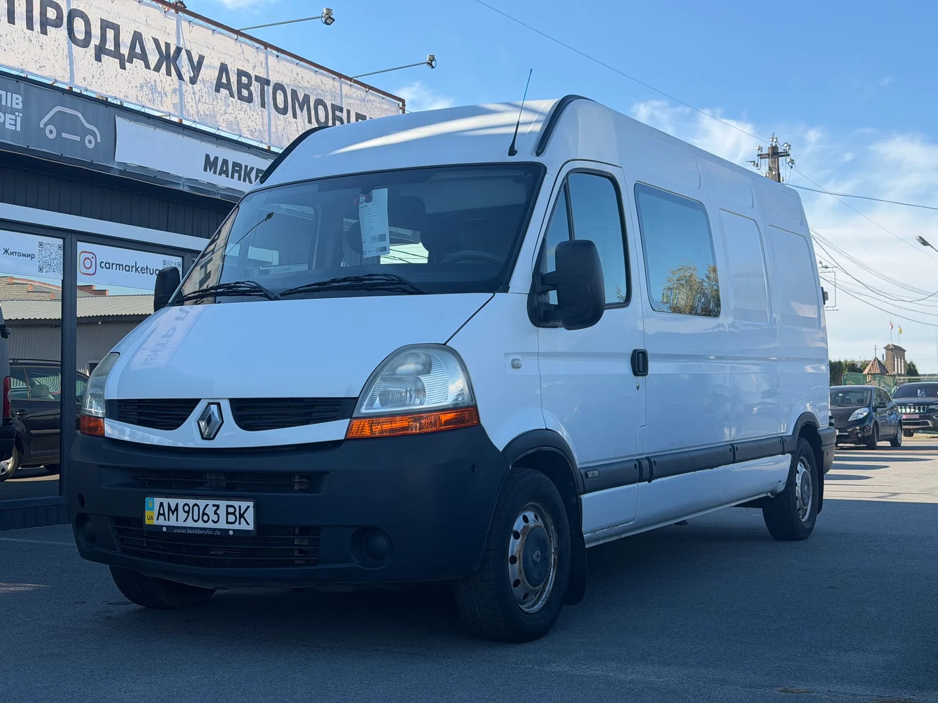 Renault Master — фото 1