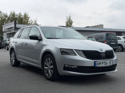 Skoda Octavia — фото 2