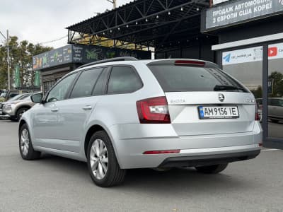 Skoda Octavia — фото 4