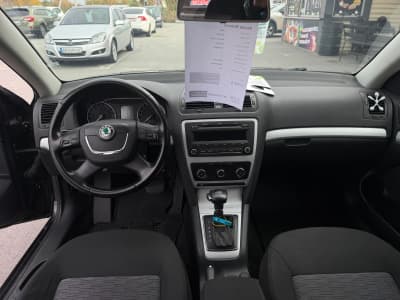 Skoda Octavia — фото 6
