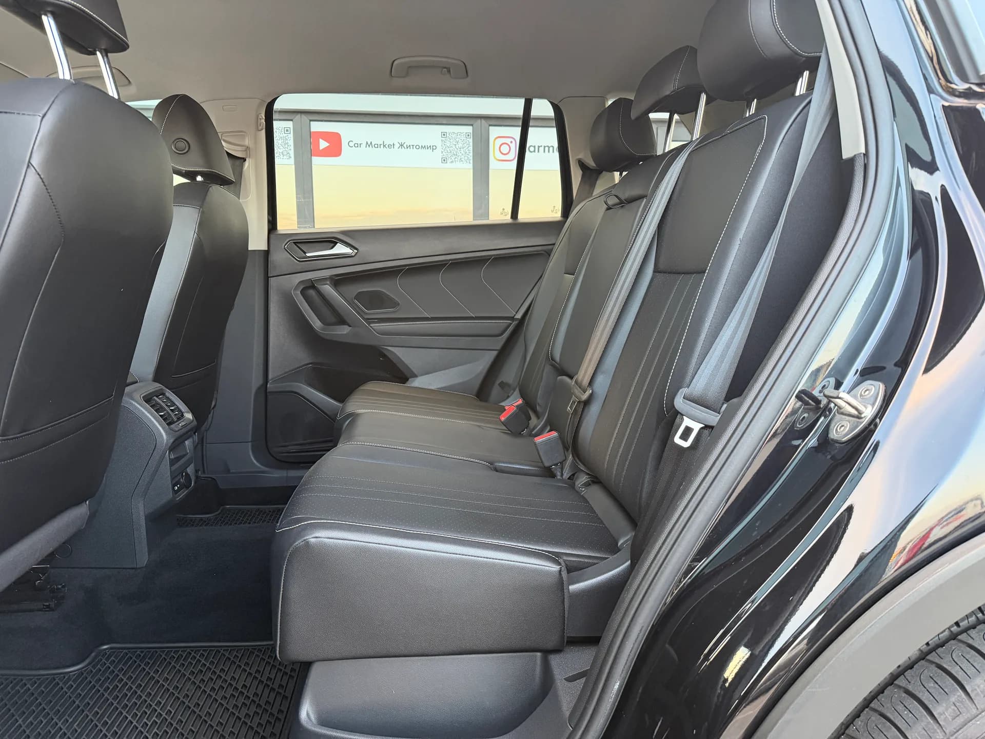 Volkswagen Tiguan — фото 7