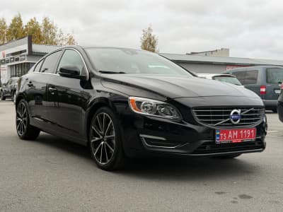Volvo S60 — фото 2