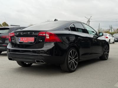 Volvo S60 — фото 3