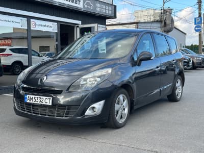 Renault Scenic — фото 1