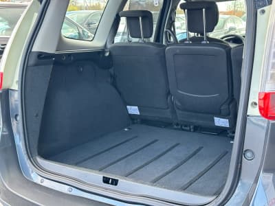 Renault Scenic — фото 13