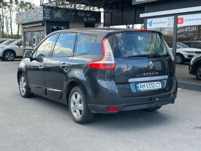 Renault Scenic — фото 4