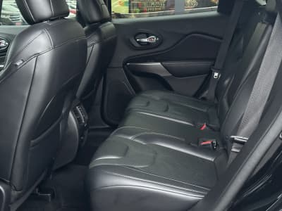 Jeep Cherokee — фото 7