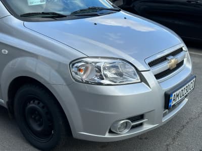 Chevrolet Aveo — фото 15