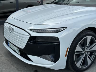 Audi A6 e-tron — фото 26