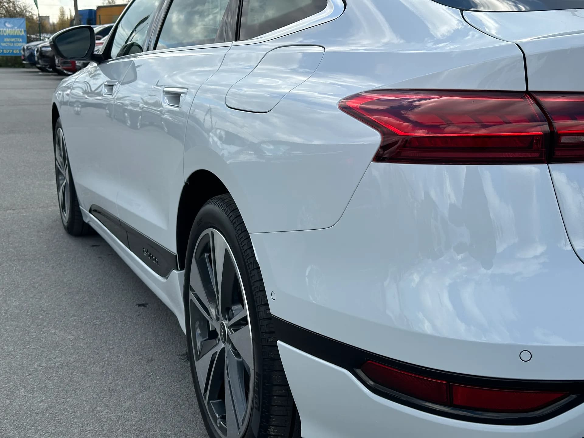 Audi A6 e-tron — фото 29