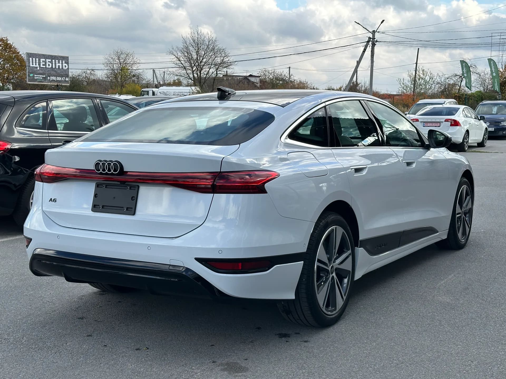 Audi A6 e-tron — фото 4