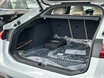 Audi A6 e-tron — фото 35