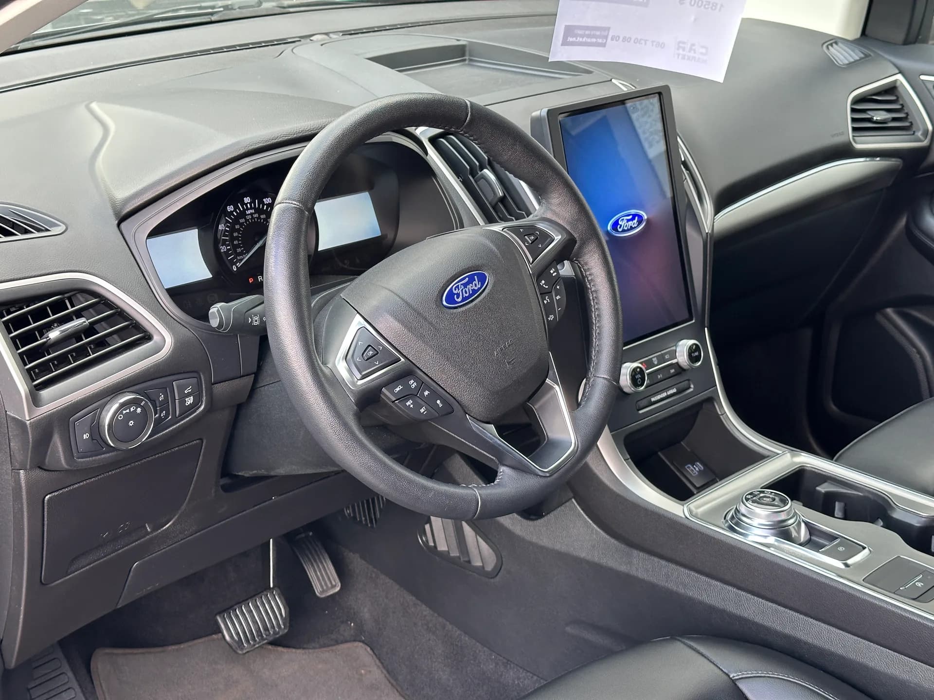 Ford Edge — фото 7