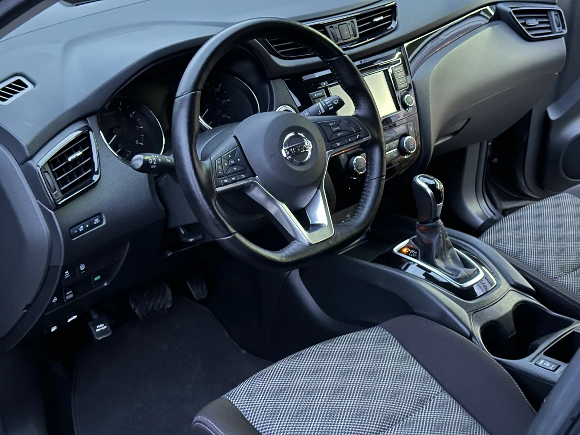 Nissan Rogue Sport — фото 5