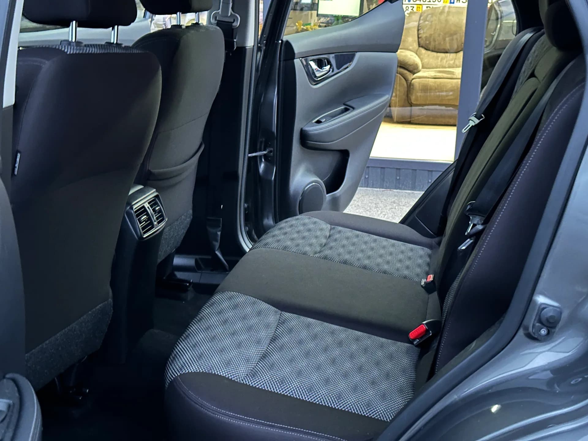 Nissan Rogue Sport — фото 8