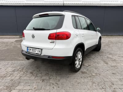 Volkswagen Tiguan — фото 3