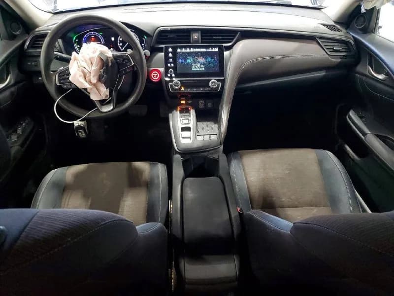 Honda Insight — фото 8