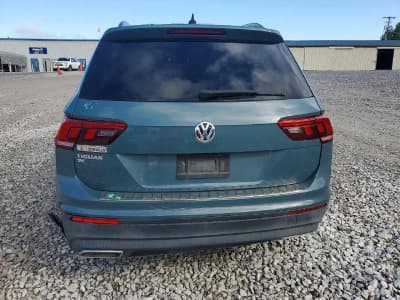 Volkswagen Tiguan — фото 6