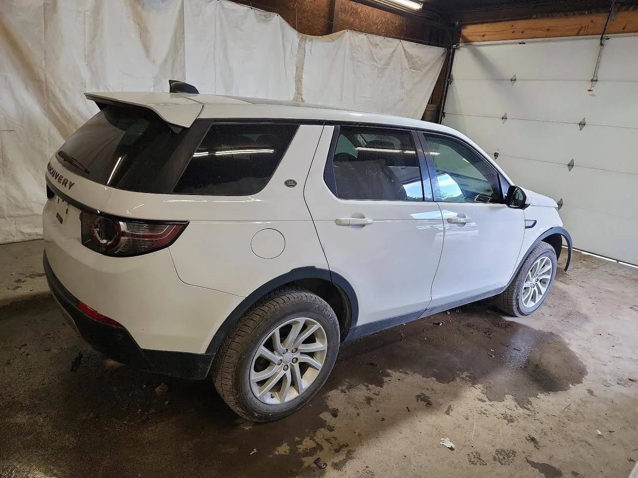 Land Rover Discovery Sport — фото 3
