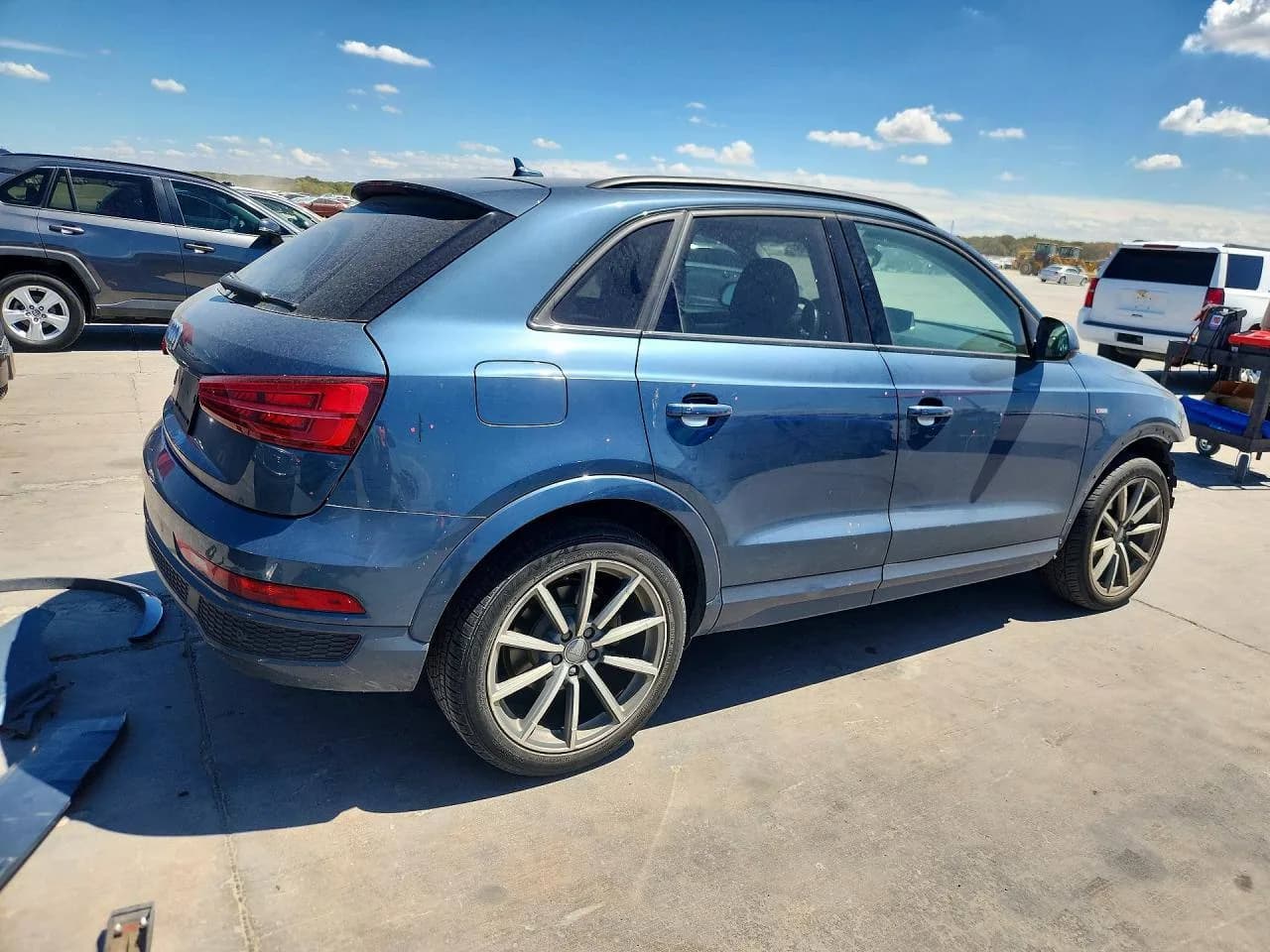 Audi Q3 — фото 7