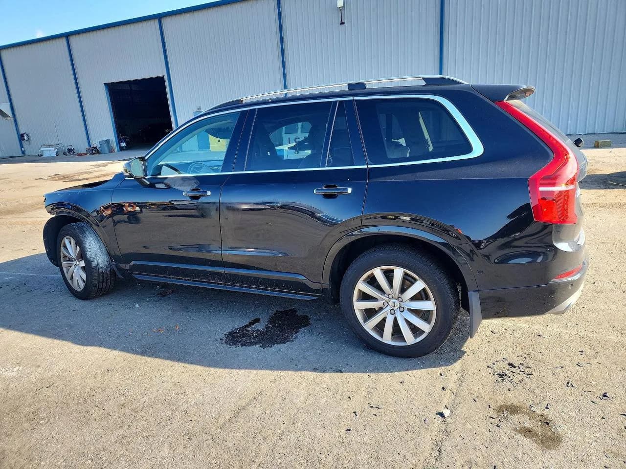 Volvo XC90 — фото 2