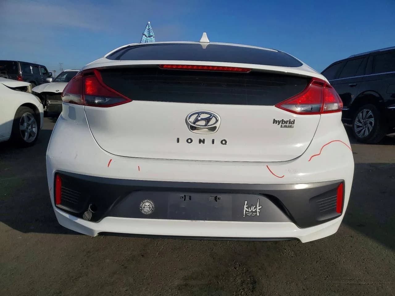Hyundai Ioniq — фото 6
