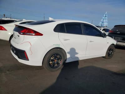 Hyundai Ioniq — фото 5