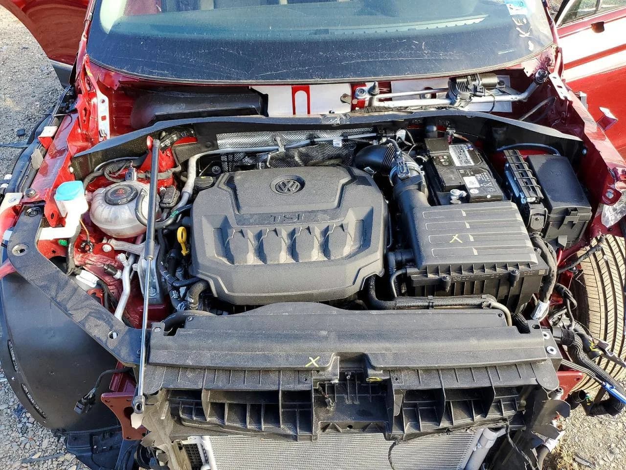 Volkswagen Tiguan — фото 9