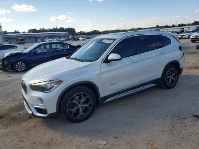 BMW X1 — фото 1