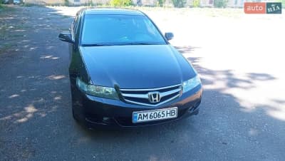 Honda Accord — фото 2