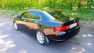 Honda Accord — фото 3