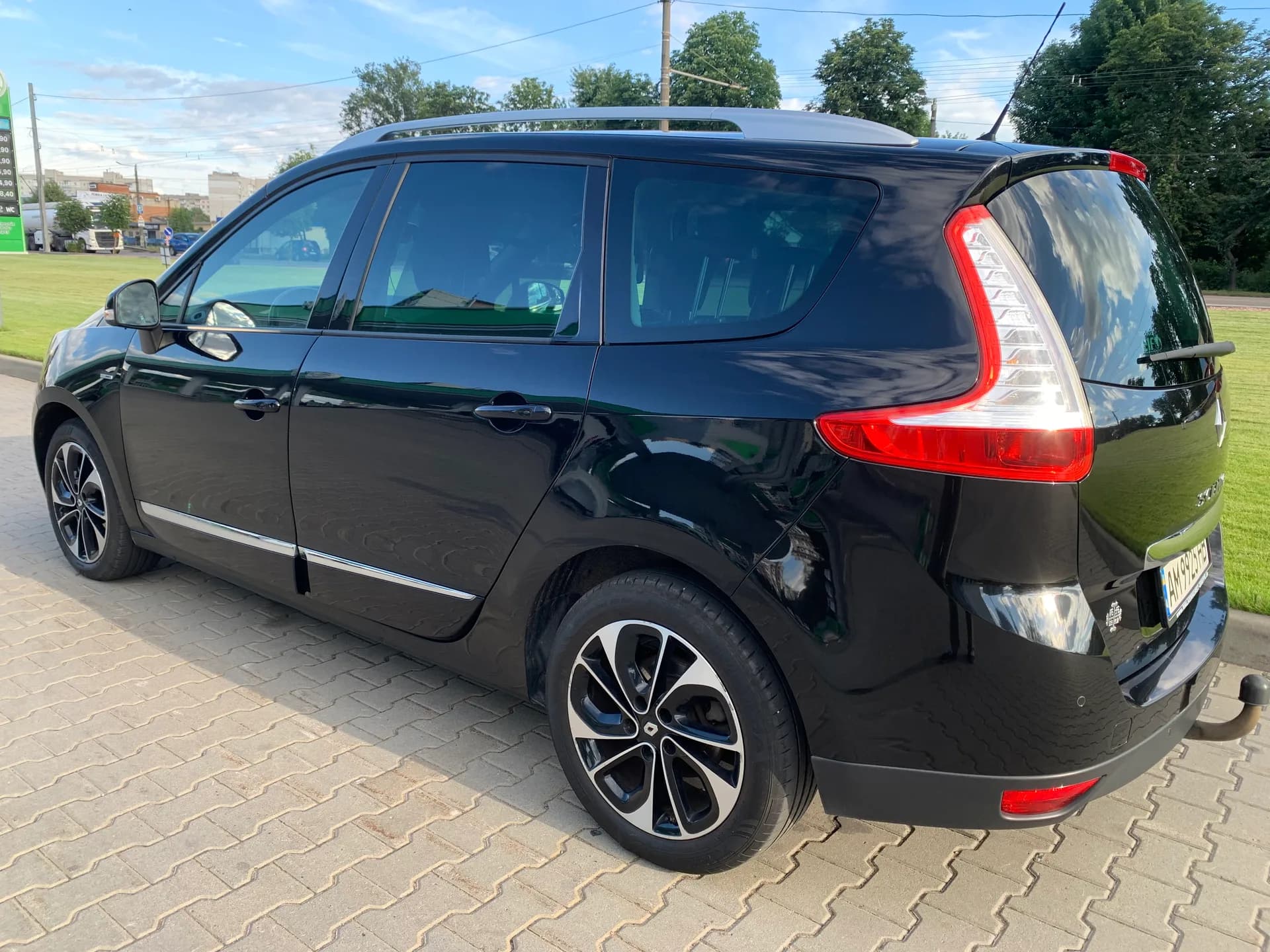 Renault Grand Scenic — фото 4