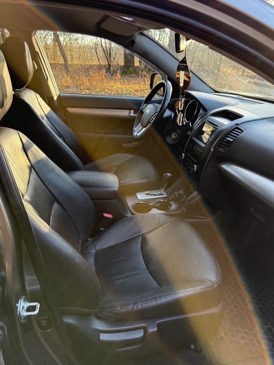 Kia Sorento — фото 4
