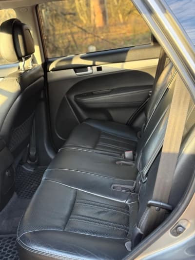 Kia Sorento — фото 5