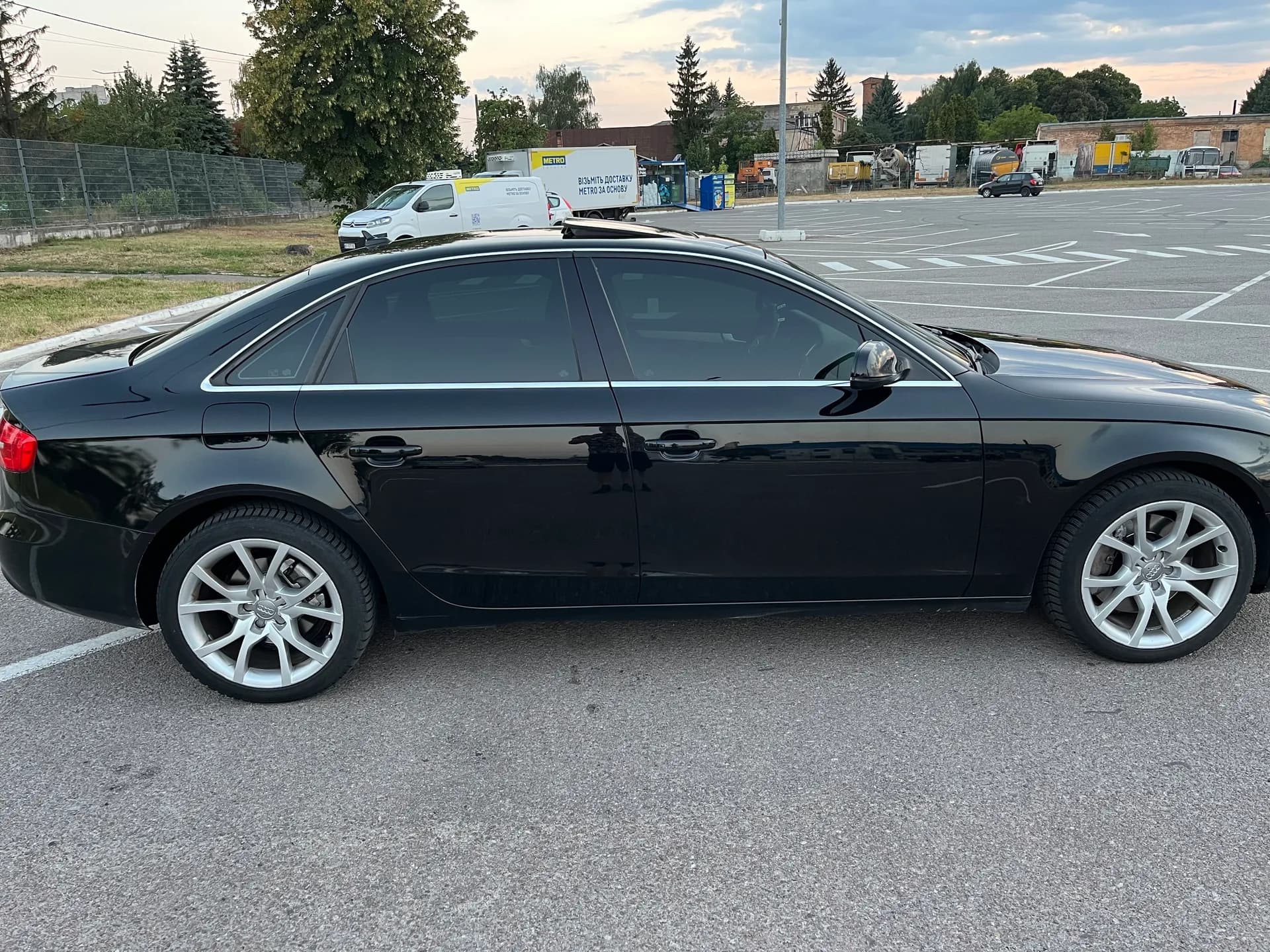 Audi A4 — фото 3