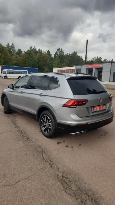 Volkswagen Tiguan — фото 8